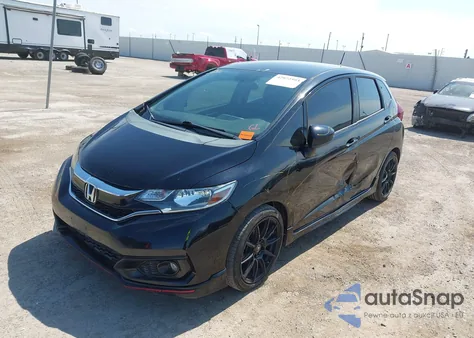 2018 Honda Fit Sport из США, поврежденный, VIN 3HGGK5H66JM715573